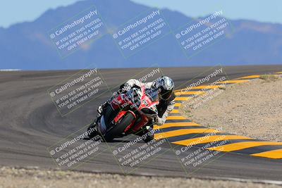 media/Oct-09-2022-SoCal Trackdays (Sun) [[95640aeeb6]]/Turn 12 (140pm)/